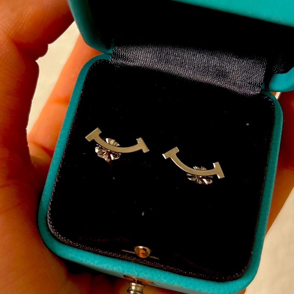 Tiffany T smile Earrings